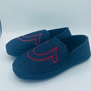True Religion Men’s Slippers